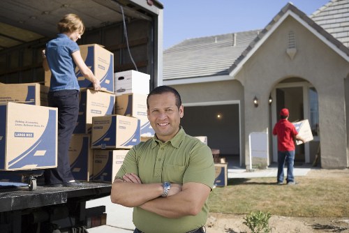 Man with a van Stratford helping with a local move