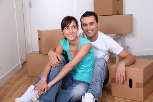 Truck loading support for Stratford apartment relocation