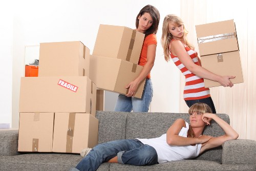 Preparing for a Stratford moving van booking
